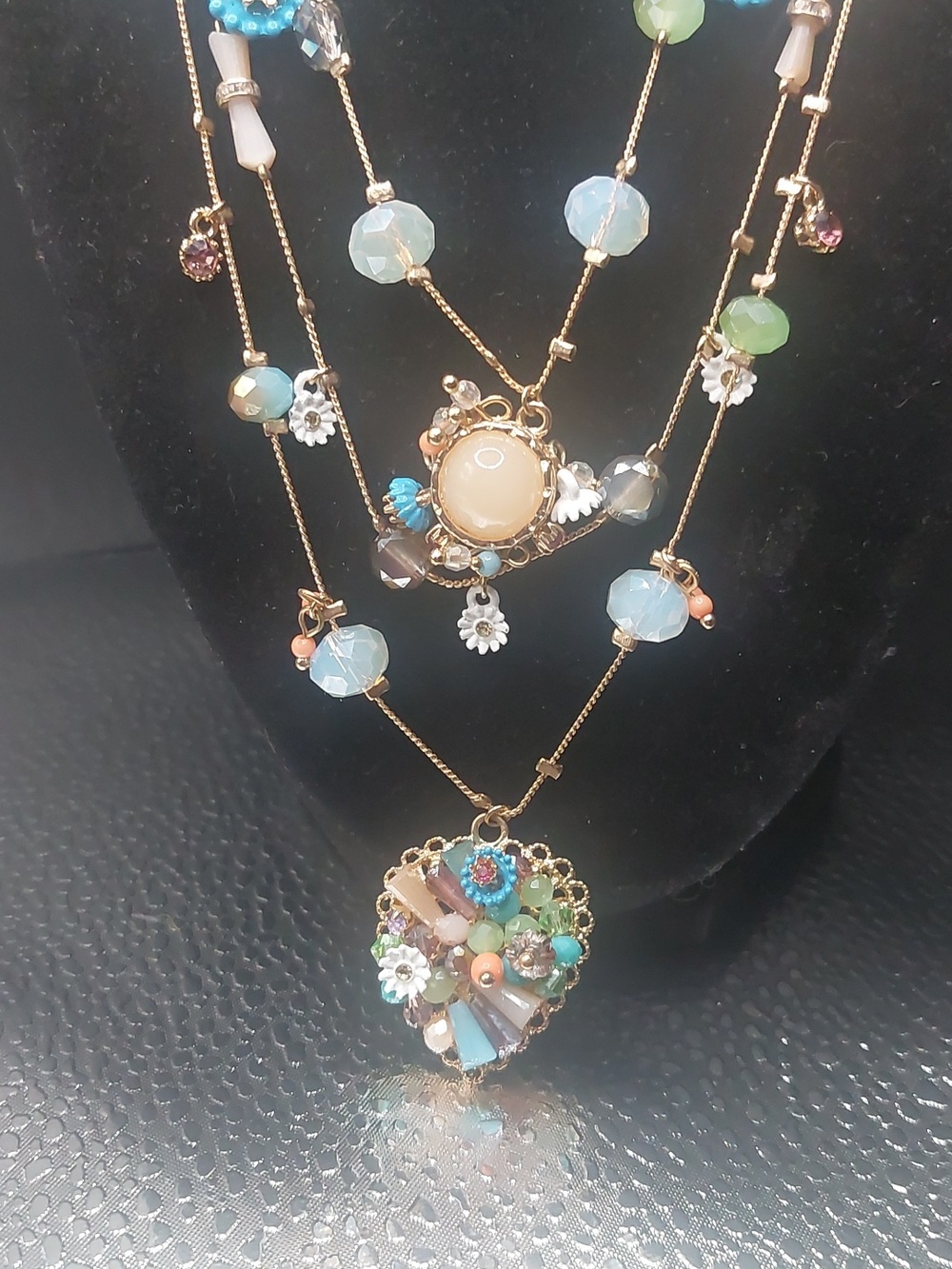 Betsey Johnson Gold Toned Bead And Heart Illusion Three Strand Dainty Necklace - Picture 3 of 14